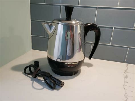 Farberware Superfast 2 - 4 Cup Coffee Maker/percolator Model 134b USA ...