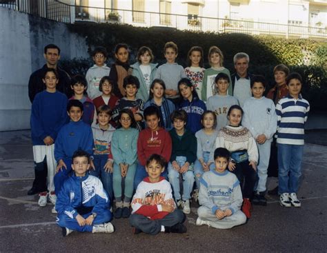 Photo De Classe CM2 De 1994 ECOLE SAINT BARTHELEMY Copains D Avant