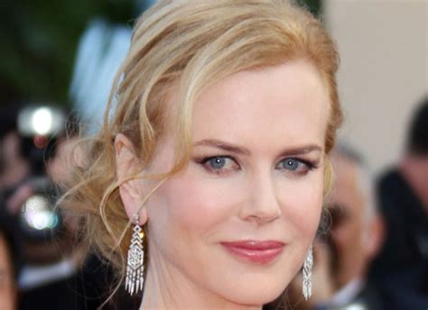 Nicole Kidman Receives Standing Ovation At Broadway With 100000 Bid