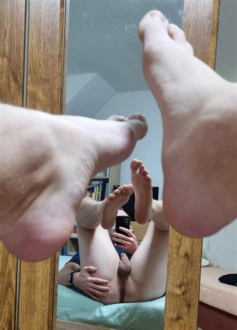 Come Suck My Toes Daddy Nudes Gayfootfetish Nude Pics Org