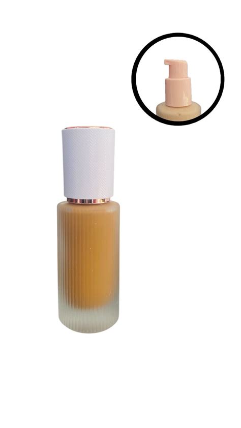 Base Líquida Nude Vidro Cor 05 Love Rain RR MAKES LOJA VIRTUAL