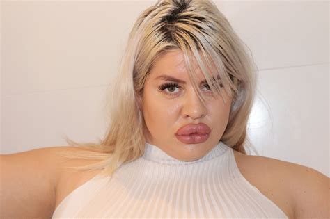 BBW Babe Natasha Crown Gives You All Of Her Inches Of Pure Horny