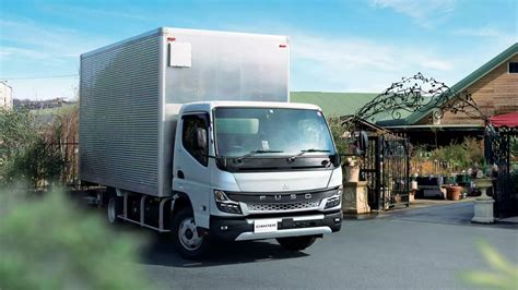 Mitsubishi Fuso Canter Dapat Penyegaran Di Jepang Fitur Semakin