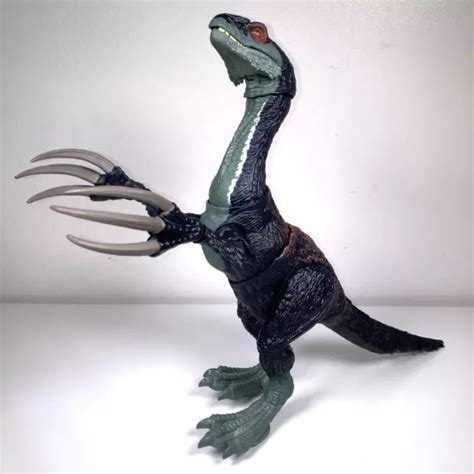 Jurassic World Dominion Modellino Sound Slashin Therizinosaurus