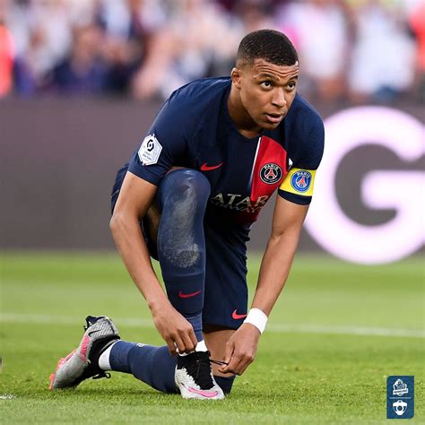 Footballogue On Twitter Kylian Mbappé 💬 Je Ne Sais Pas Ce Quil