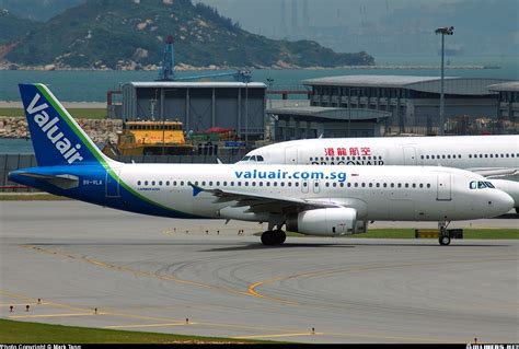 Airbus A320 232 Valuair Aviation Photo 0670901