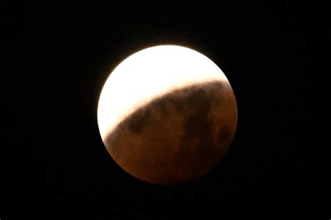 Imagens De Eclipse Lunar - 7