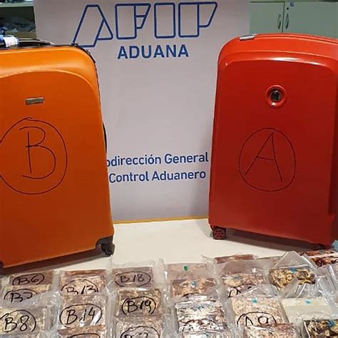 Encontraron 254 Kilos De Cocaína En El Aeropuerto De Ezeiza Dos Horas