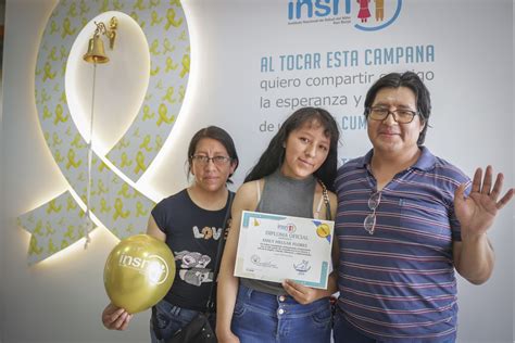 Quinceañera Recibió La Mejor Noticia Como Regalo Superó El Cáncer Fotos Y Video News