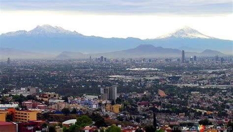 Vista De Los Volcanes Iztaccíhuatl Y Popocatépetl En 2023 Paisaje