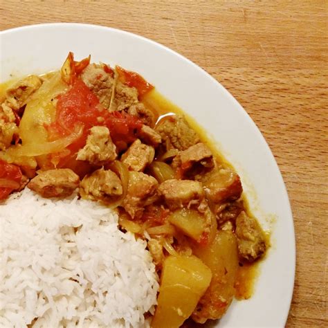 Cari porc pommes de terre La Réunion Plats