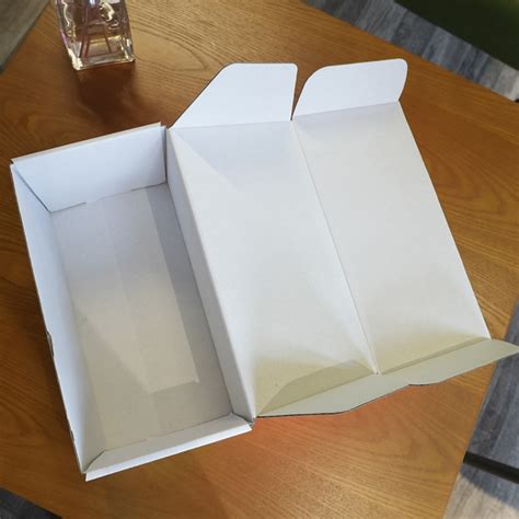 Recycled Kraft Paper Corrugated Carton Shipping Packaging Box Custom