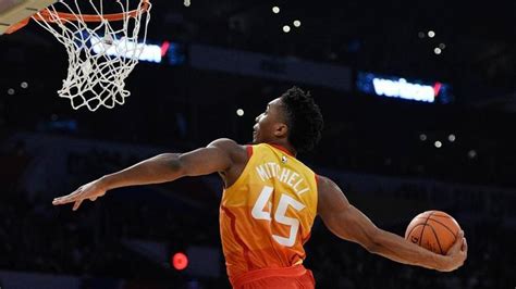 Donovan Mitchell Utah Jazz Rookie Wins Slam Dunk Contest Lexington