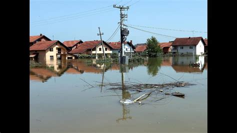 Bosnia Croacia Y Serbia Sufren Las Peores Inundaciones En Siglos Rpp