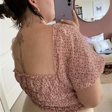 💘 Glassons Floral Pink Blouse 💘 The Cutest Little Depop