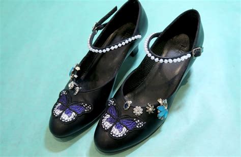 Diy Embellished Shoes Paigejoannadiy Paige Joanna