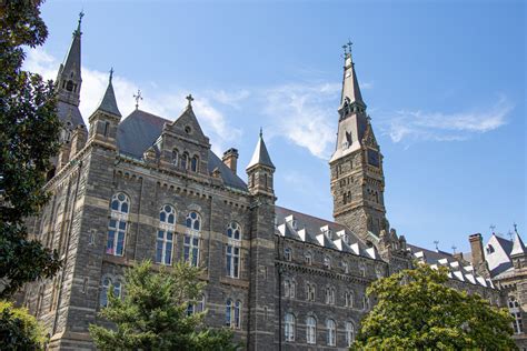 Optiver partners with Georgetown University’s Psaros Center - Optiver