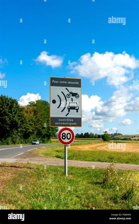 Speed Limit 80 Sign Hi Res Stock Photography And Images Alamy