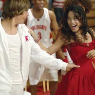 Gabriella And Troy Costume Tips & Tricks: Wildcats Halloween