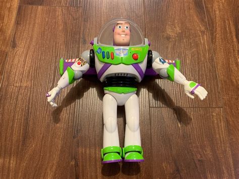 Toy Story Buzz Lightyear 12 Talking Figure Spanish And English Light