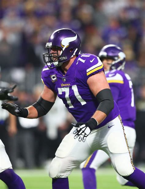 Vikings, Riley Reiff Agree To New Deal