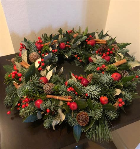 Tafel Kerstkrans Gestoken Fleurettes Nootdorp