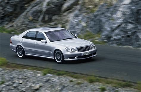 Mercedes Benz S65 AMG V12 Biturbo W220