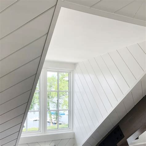 Diagonal V Groove Into The Dormer Windsorone