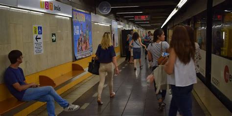 Hasta Cu Ndo Es Gratis El Metro Y Los Autobuses De La Emt En Valencia