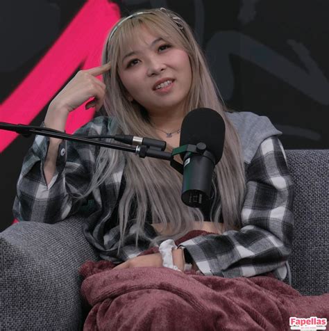 Yvonnie Aka Yvonne Aka Yvonnieng Nude Leaks OnlyFans Fapellas