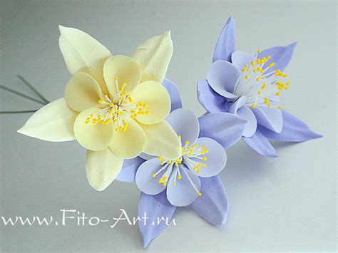 Цветочные украшения | Бумажный цветок, Тканевые цветы, Пособия по цветам