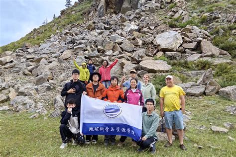 我校地质学拔尖学生参加俄罗斯贝加尔湖地区跨国野外地质实习 中国地质大学（北京）