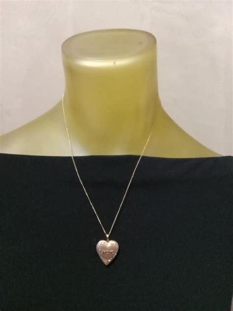 14 Kt Gold Filled Mom Heart Locket Gem