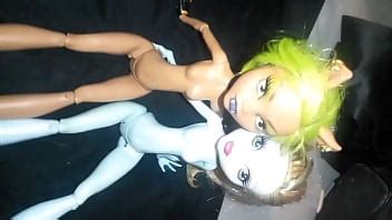 Cumpilation Facial a mis muñecas Monster High 10 XVIDEOS