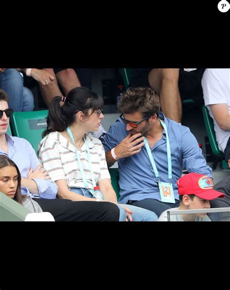 Nolwenn Leroy et Arnaud Clément Rare image de leur adorable fils