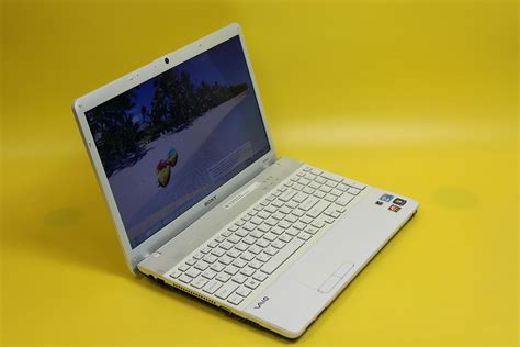 Ноутбук SONY VAIO