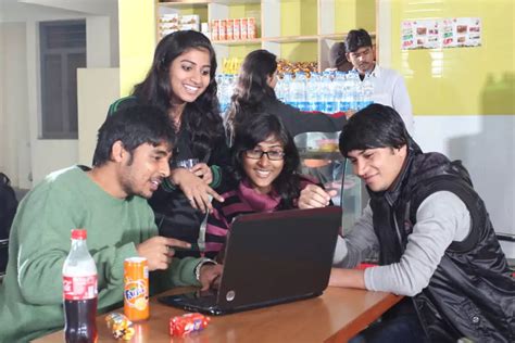 Amity University - Gwalior Courses, Admission Process, Fees, Placements ...