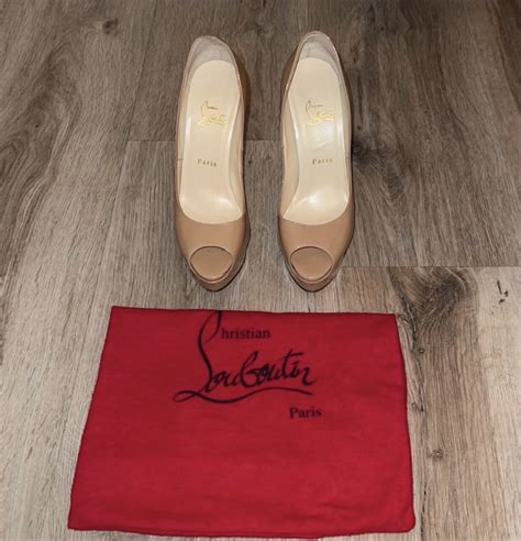 Christian Louboutin Patent Leather Nude Lady Peep Gem