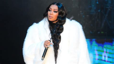 Monica Stops Fight At Concert: "I Ain't Singing 'Knuck If You Buck'"