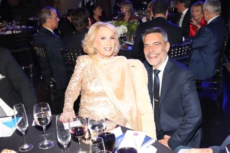 La Fundaci N Del Hospital Fern Ndez Realiz Su Gala Anual Solidaria En