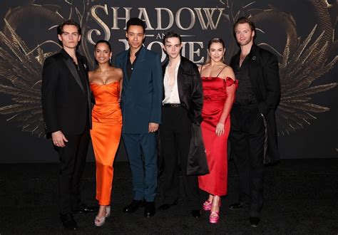 The Shadow And Bone Cast Netflixs Shadow And Bone S2 Premiere 2023