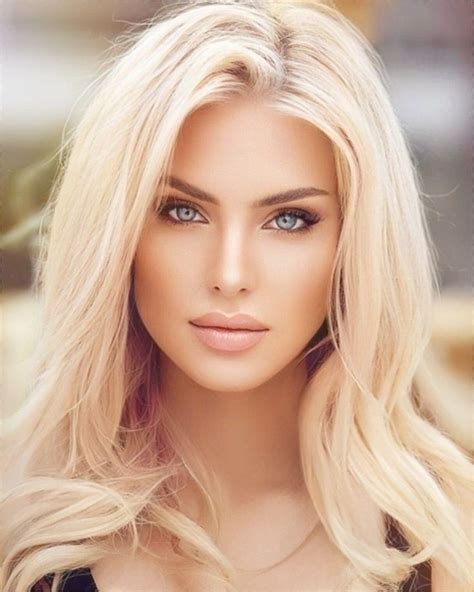 Pin By Jannaell On Beautiful Faces 💁 Blonde Beauty Beautiful Women Faces Long Hair Styles