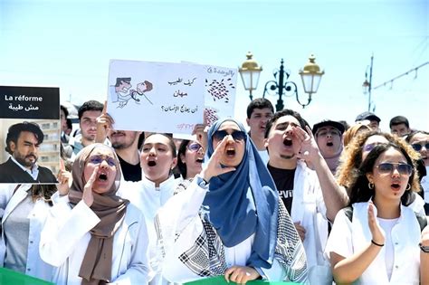 Menace Dune Ann E Blanche Pour Les Tudiants En M Decine Au Maroc