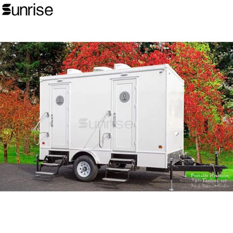 4 Stations Luxury Restroom Bathroom Trailer Portable Restroom 2 Stations Shower Trailer Portable