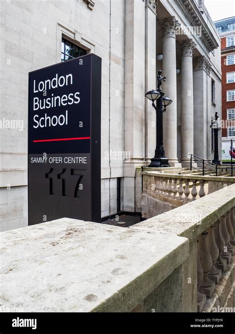 The london business school hi-res stock photography and images - Alamy