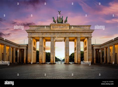 Sunrise over Brandenburg Gate, Berlin, Germany Stock Photo - Alamy