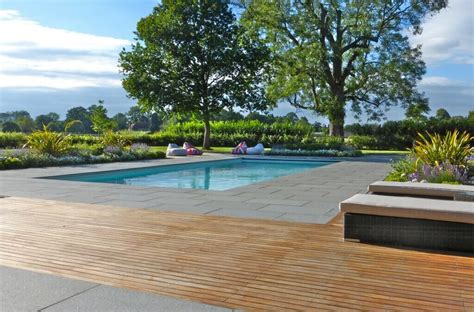 Exfoliated Raven Grey Granite Pavers Around Pool Outdoors Non Slip