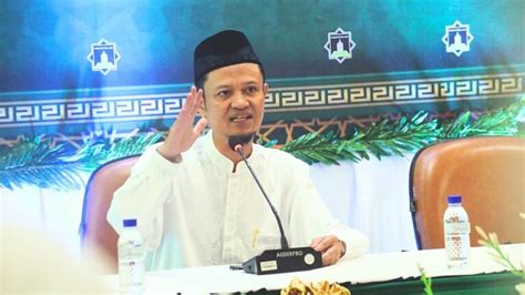 Ketum Dpp Hidayatullah Pendidikan Yang Paling Utama Berbasis Karakter