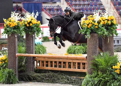 Kelly Tropin Whitridge And Chablis Claim Their Third PNHS Grand Amateur Owner Hunter