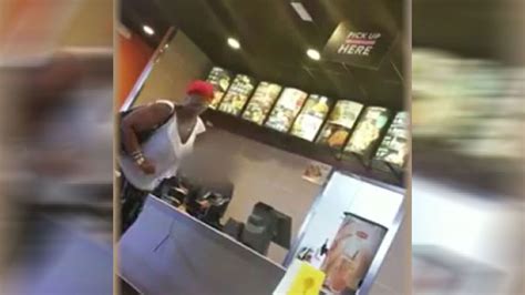 Hisd Bus Driver Caught Screaming At Taco Bell Workers For Allegedly